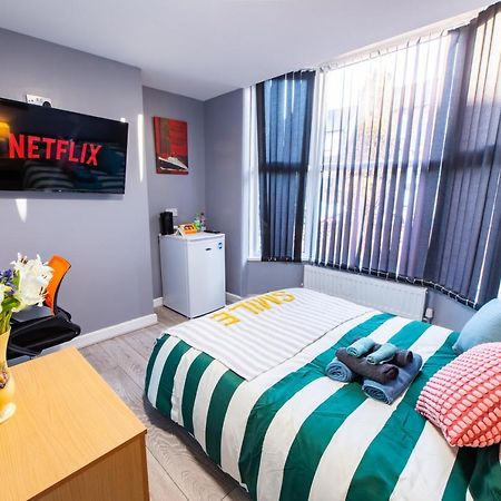 Heart Of Maidstone - Premium Double Rooms With Free Wi-Fi Екстер'єр фото