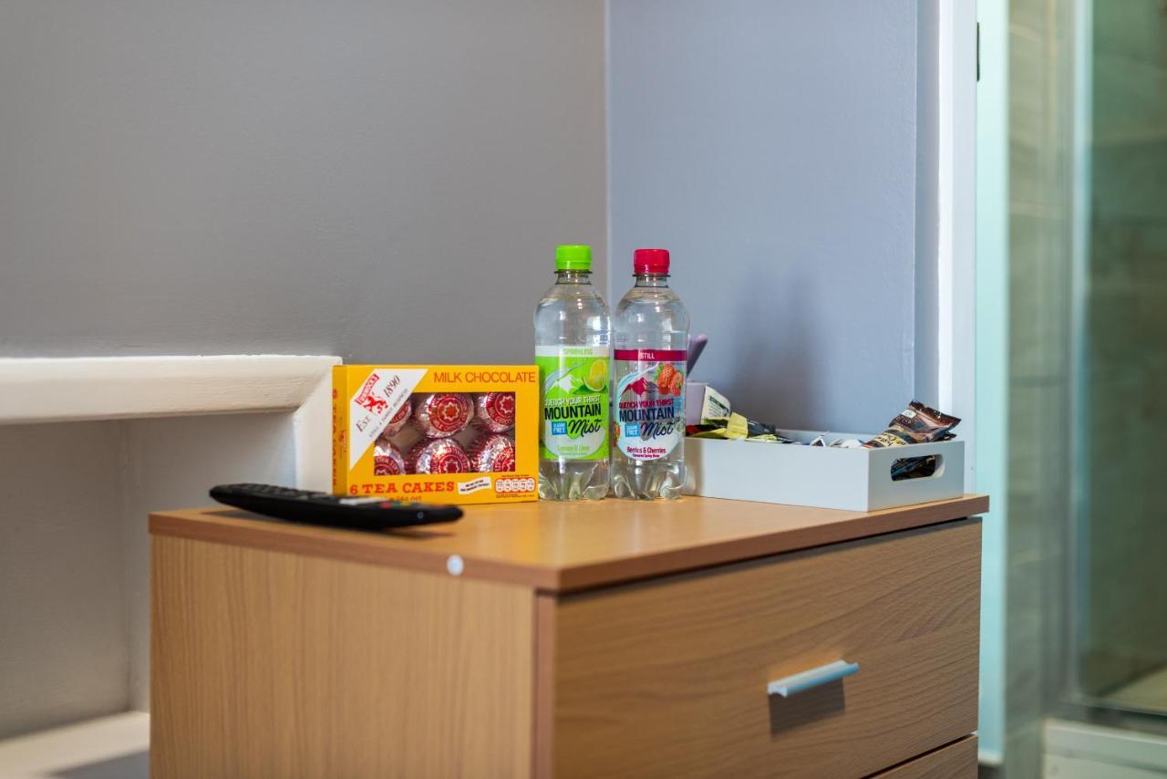 Heart Of Maidstone - Premium Double Rooms With Free Wi-Fi Екстер'єр фото