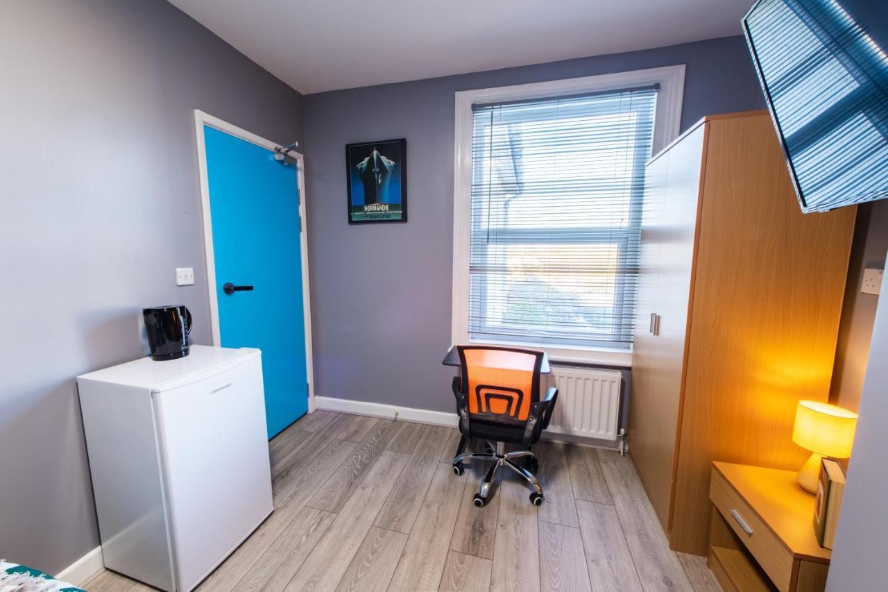 Heart Of Maidstone - Premium Double Rooms With Free Wi-Fi Екстер'єр фото