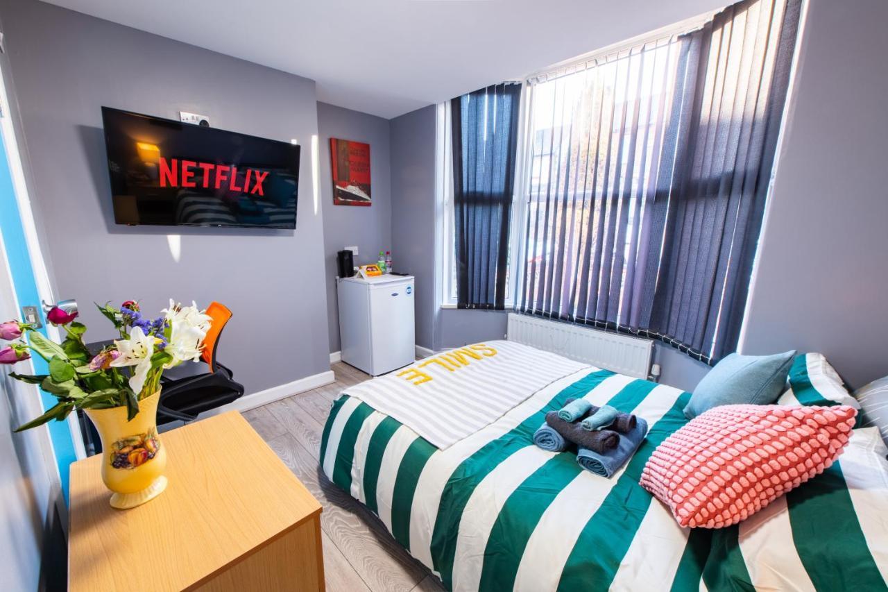 Heart Of Maidstone - Premium Double Rooms With Free Wi-Fi Екстер'єр фото