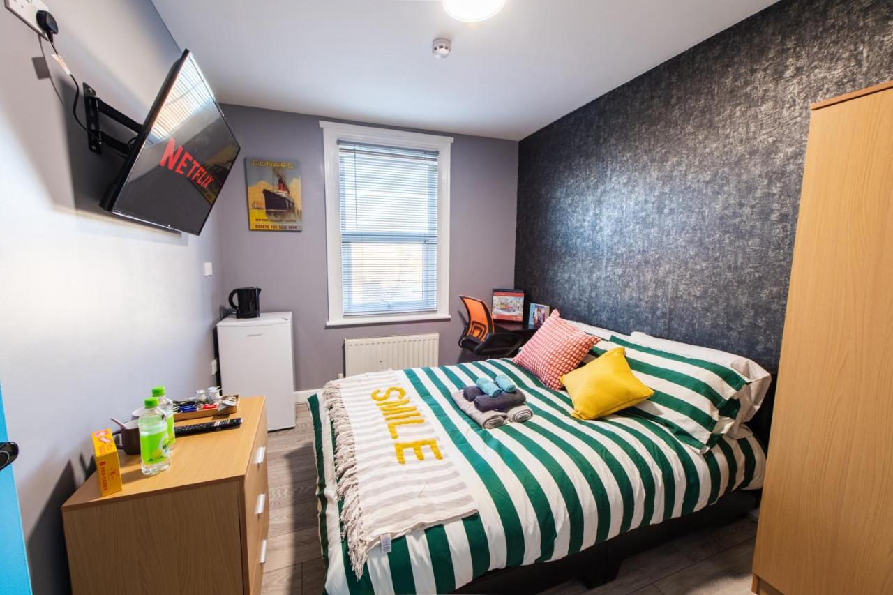 Heart Of Maidstone - Premium Double Rooms With Free Wi-Fi Екстер'єр фото