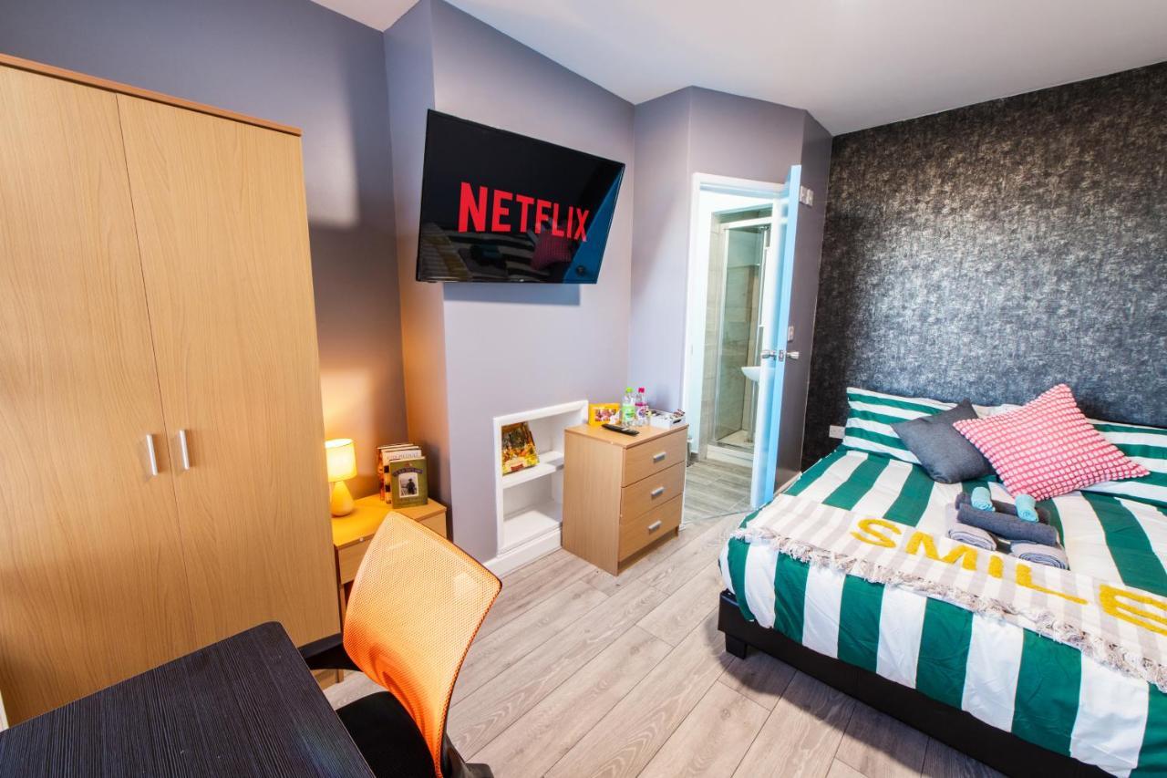 Heart Of Maidstone - Premium Double Rooms With Free Wi-Fi Екстер'єр фото