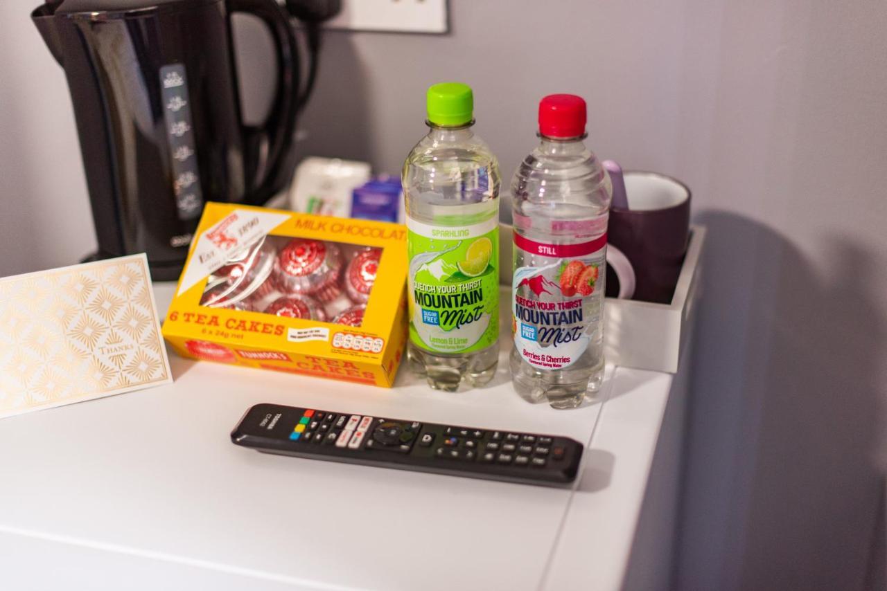 Heart Of Maidstone - Premium Double Rooms With Free Wi-Fi Екстер'єр фото
